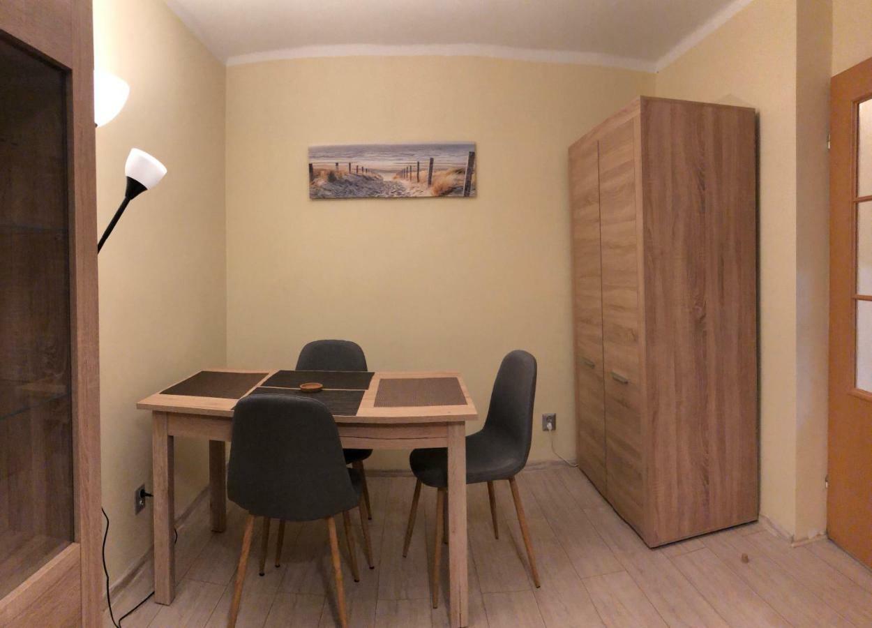 Apartament Na Zielonej Parter Apartman Kędzierzyn-Koźle Kültér fotó